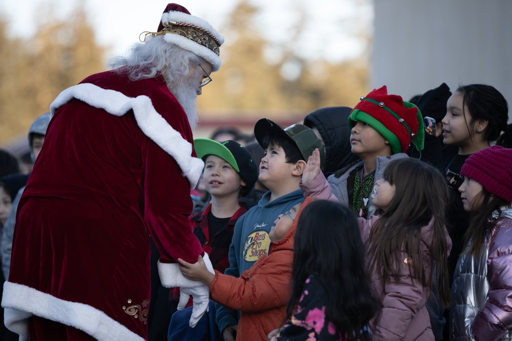 Operation Santa Claus 2024 brings Christmas joy to Yakutat