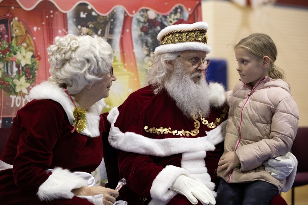 Operation Santa Claus 2024 brings Christmas joy to Yakutat