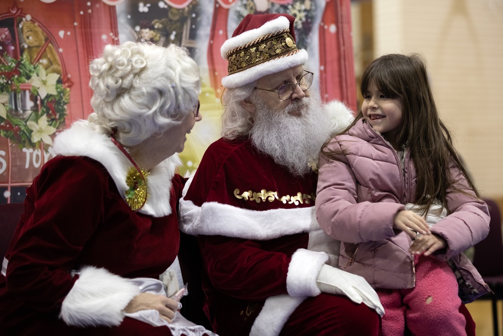 Operation Santa Claus 2024 brings Christmas joy to Yakutat