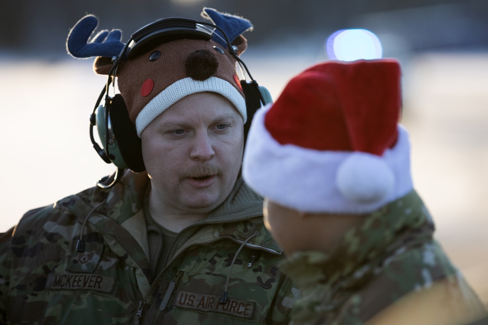 Operation Santa Claus 2024 brings Christmas joy to Yakutat