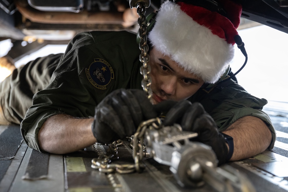 Operation Santa Claus 2024 brings Christmas joy to Yakutat