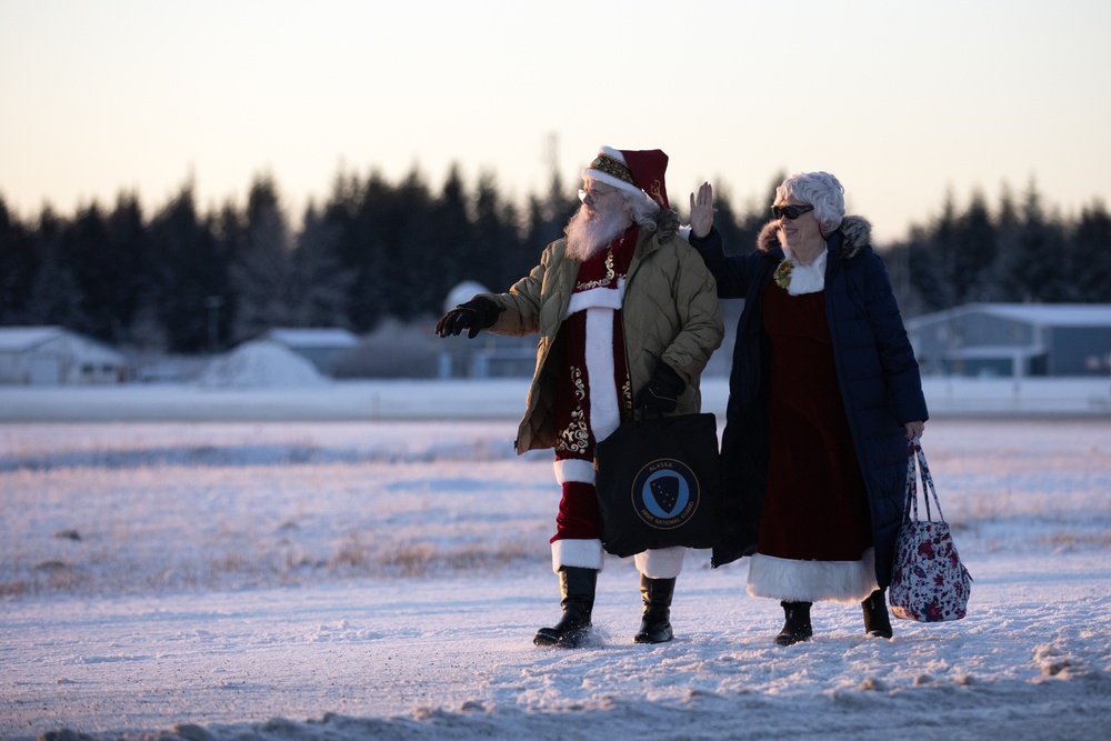 Operation Santa Claus 2024 brings Christmas joy to Yakutat