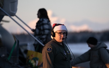 Operation Santa Claus 2024 brings Christmas joy to Yakutat