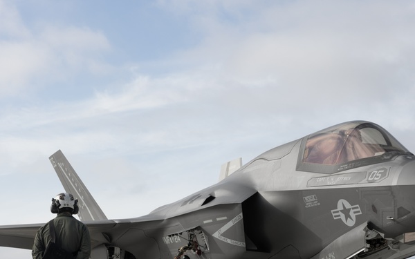 VMFA-214 and MWSS-371 Take Part In Steel Knight