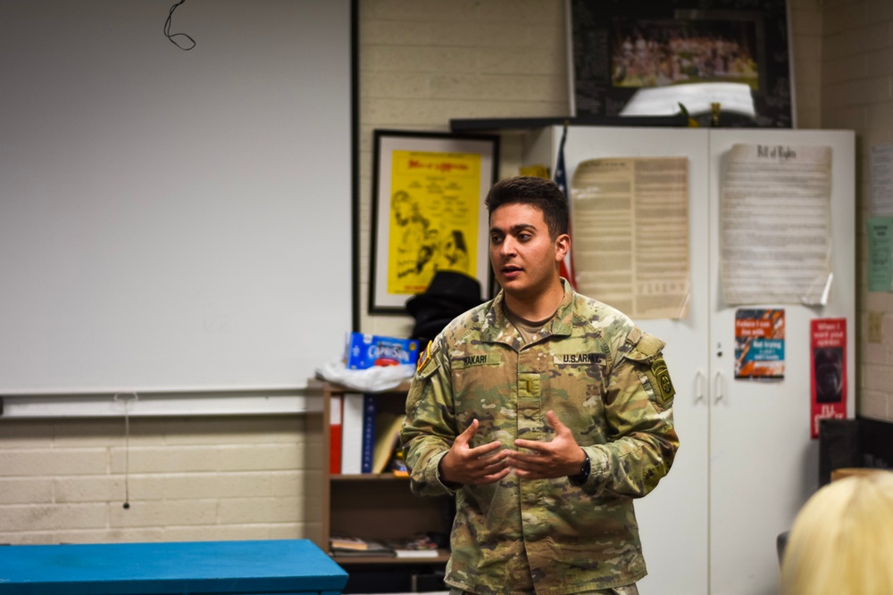 Arizona Soldier visits old High School.