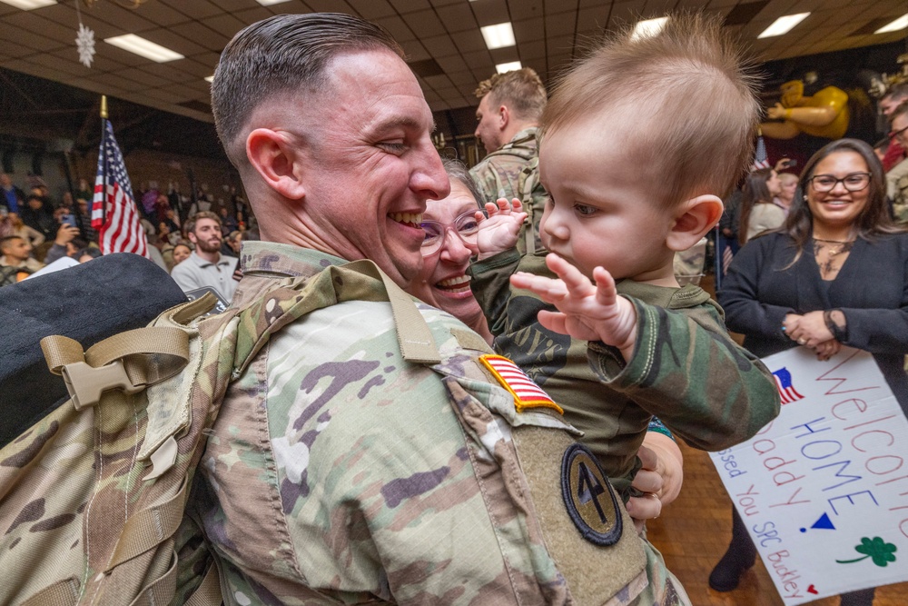 44th Soldiers arrive home