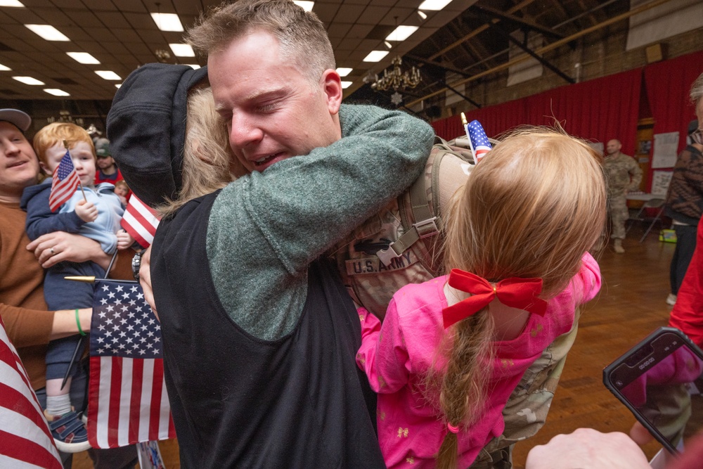 44th Soldiers arrive home