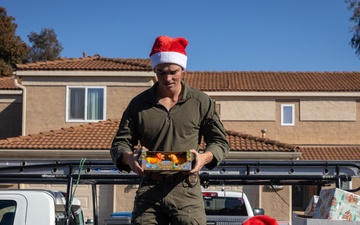 Camp Pendleton Marines, Toys for Tots