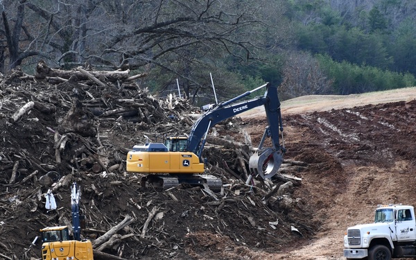 USACE oversees debris disposition in Lake Lure