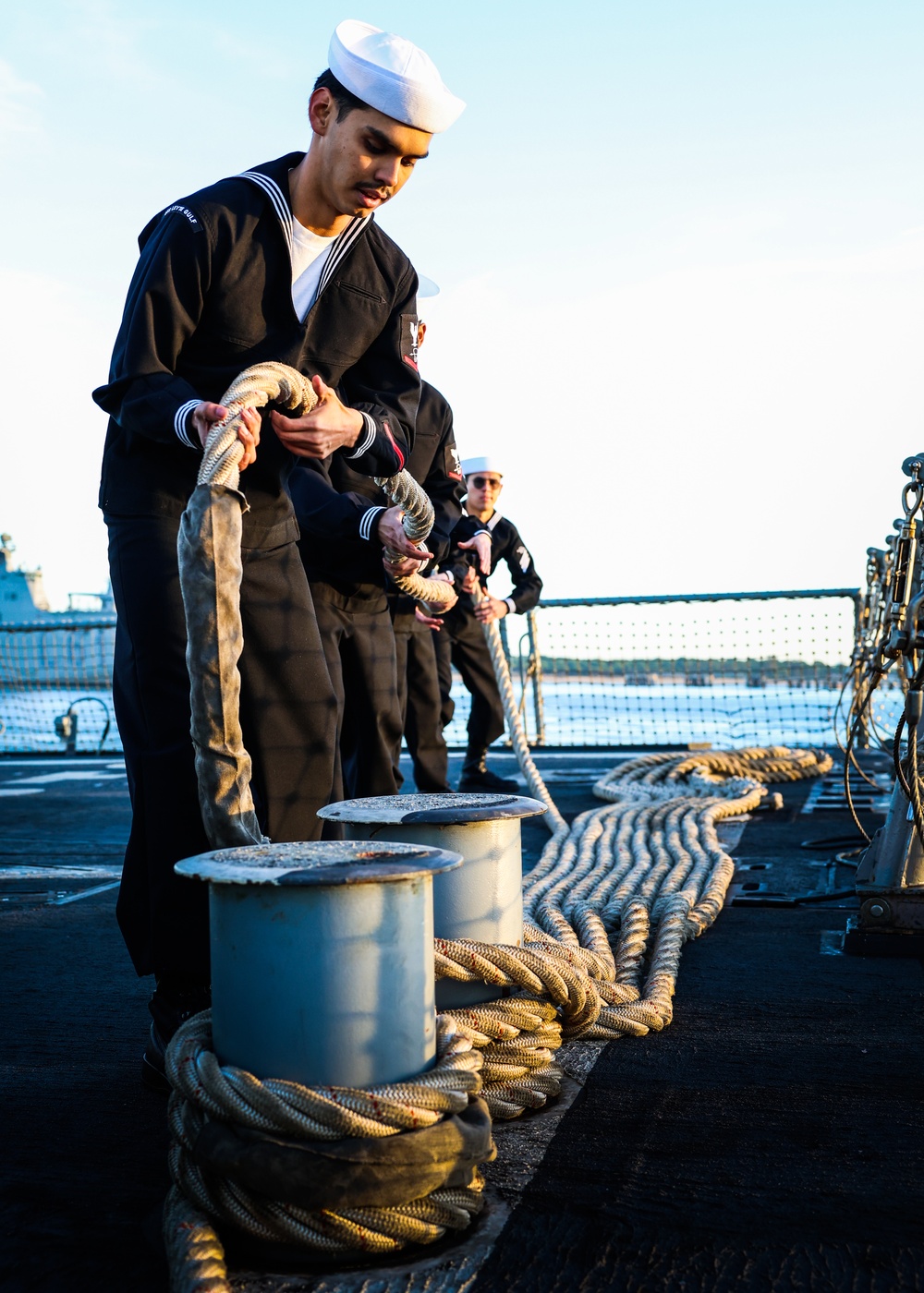 USS Bulkeley returns to Home Port and hosts The Secretary of the Navy