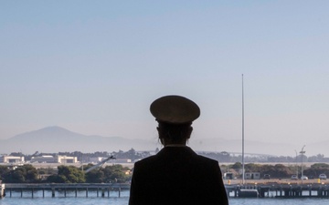 USS Abraham Lincoln returns to homeport after deployment