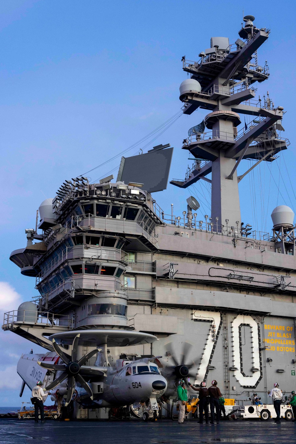 USS Carl Vinson (CVN 70) Conducts Routine Flight Operations in the Philippine Sea