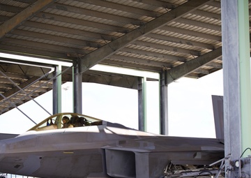 F-22 Raptor: Joint Base Pearl Harbor-Hickam