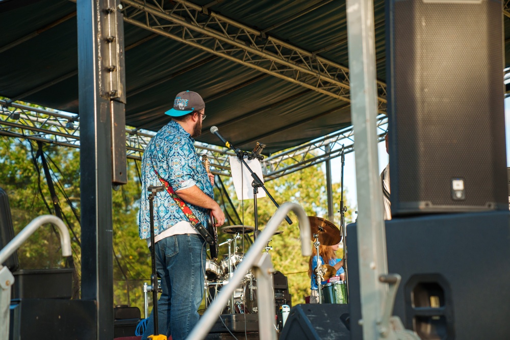 Bellwood Performs at Arkansas National Guard Minuteman Day