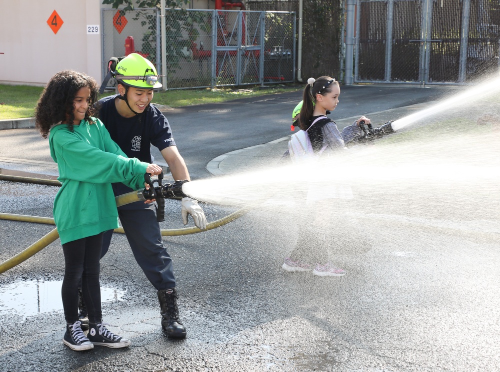 Camp Zama missions, history on display for ‘Bring Your Kids to Work Day’