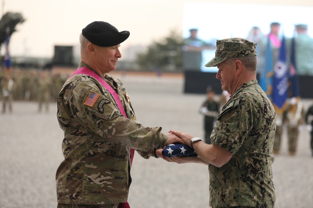 Gen. Brunson Assumes Command of UNC/CFC/USFK