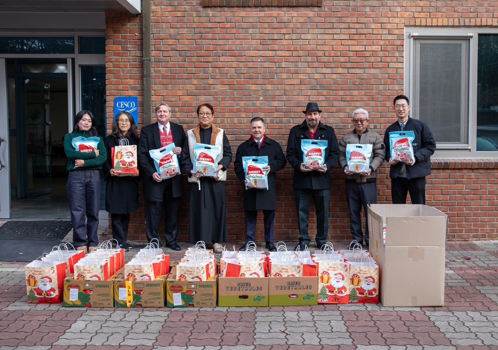 Members of the Directorate for Maintenance (D/Maintenance), U.S. Army Materiel Support Command - Korea, delivered Christmas gifts for the residents of Bundo Nursing Home in Waegwan and the children of Yongsang Orphanage in Daegu on Dec. 20.