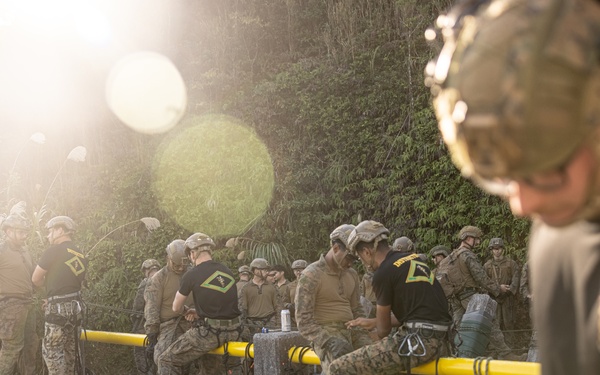 4th Marines | Company JEX Rappel Wall