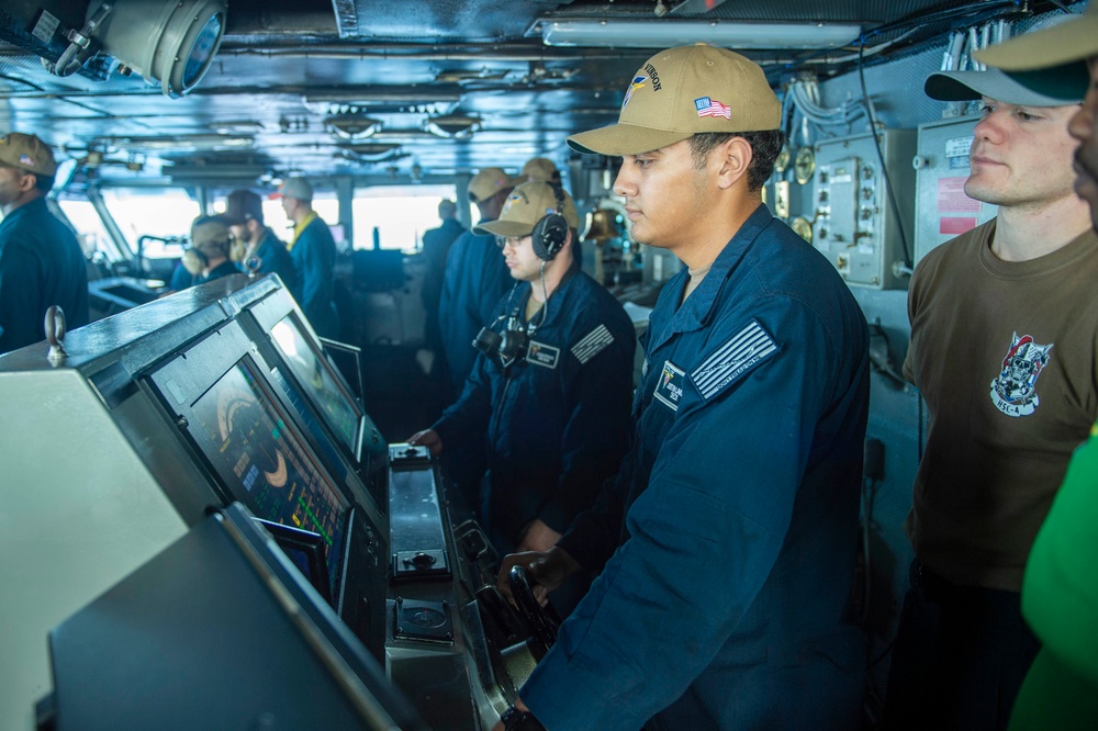 USS Carl Vinson (CVN 70) Transits the Surigao Strait