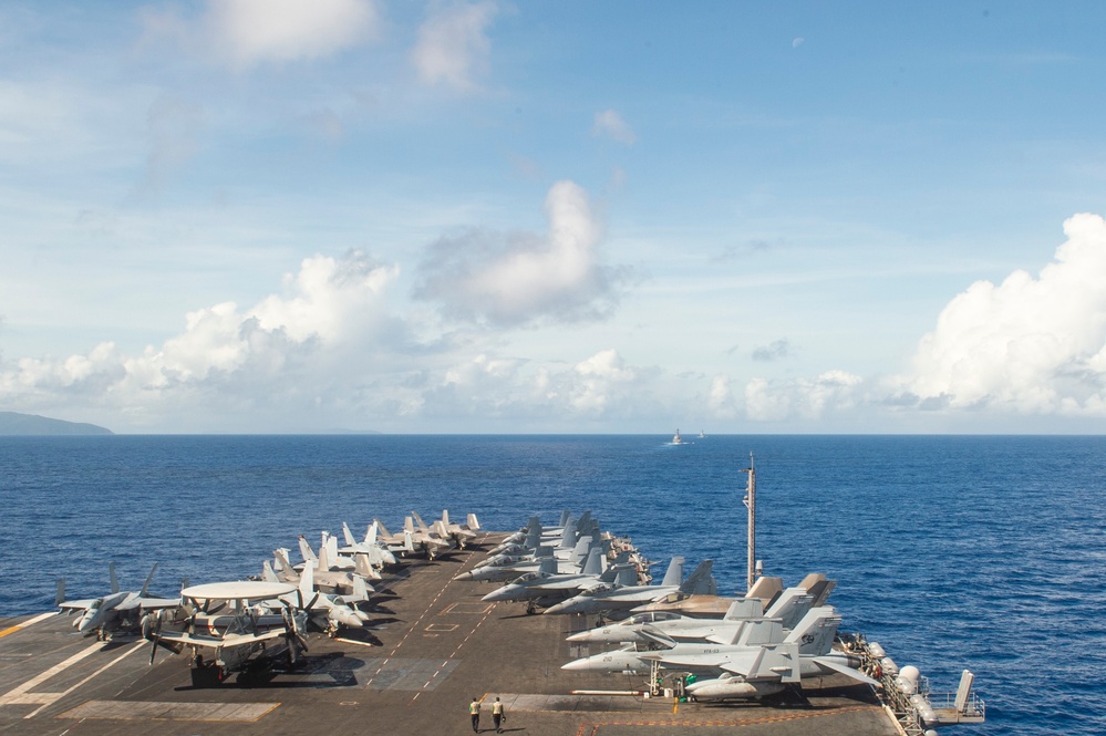 USS Carl Vinson (CVN 70) Transits the Surigao Strait