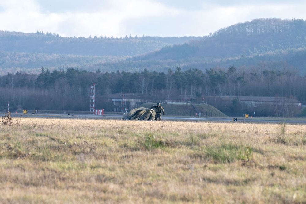 Operation Santa Drop delivers holiday cheer to Ramstein AB