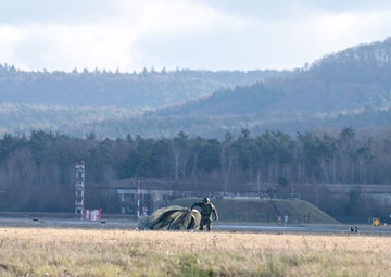 Operation Santa Drop delivers holiday cheer to Ramstein AB