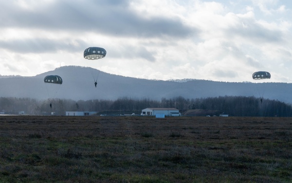 Operation Santa Drop delivers holiday cheer to Ramstein AB