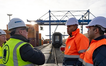 Army and Navy Transportation Units Conduct Joint Cargo Operations in Northern Germany