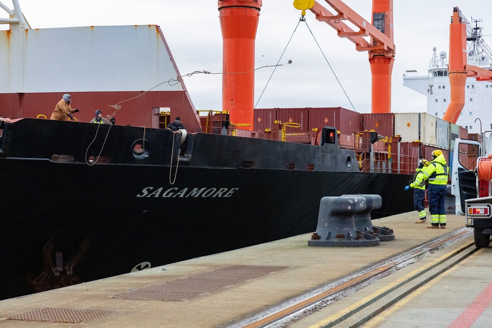 MV Sagamore EPU in Wilhelmshaven, Germany