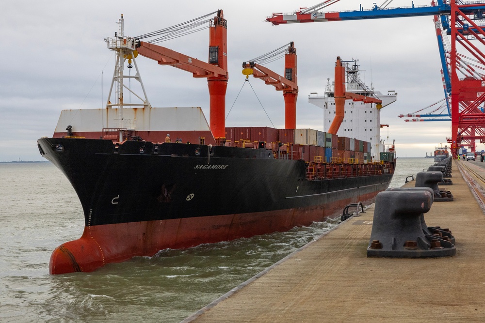 MV Sagamore EPU in Wilhelmshaven, Germany