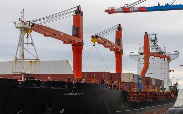 MV Sagamore EPU in Wilhelmshaven, Germany