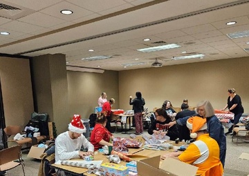 Knoxville MEPS Med Tech Brings Hope to Local Families This Holiday Season