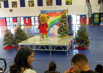 Daniel Tiger, nonprofit delight Fort Cavazos children with fun, gift cards