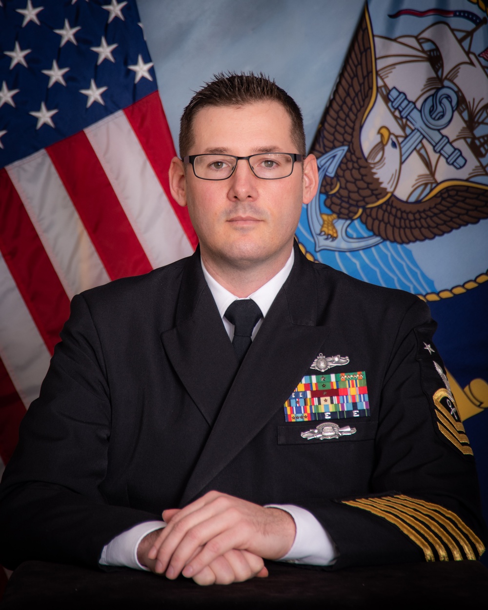 Force Intelligence Master Chief Intelligence Specialist John Gray awarded the 2024 Rear Adm. Edwin T. Layton Leadership and Mentorship Award