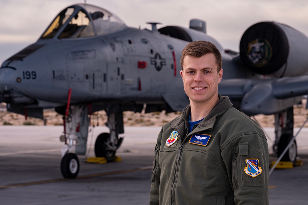 1st Lt Jacob Geil, 59th TES, designs camera mount for A-10