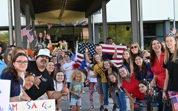 USAG Stuttgart community welcomes  visiting U.S. Paralympic Swim Team