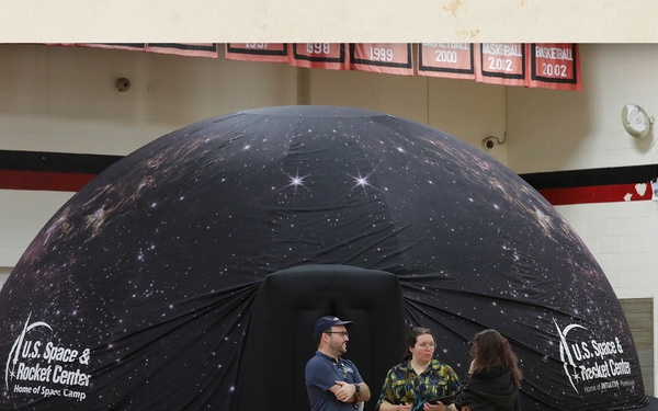 Daleville students seeing stars