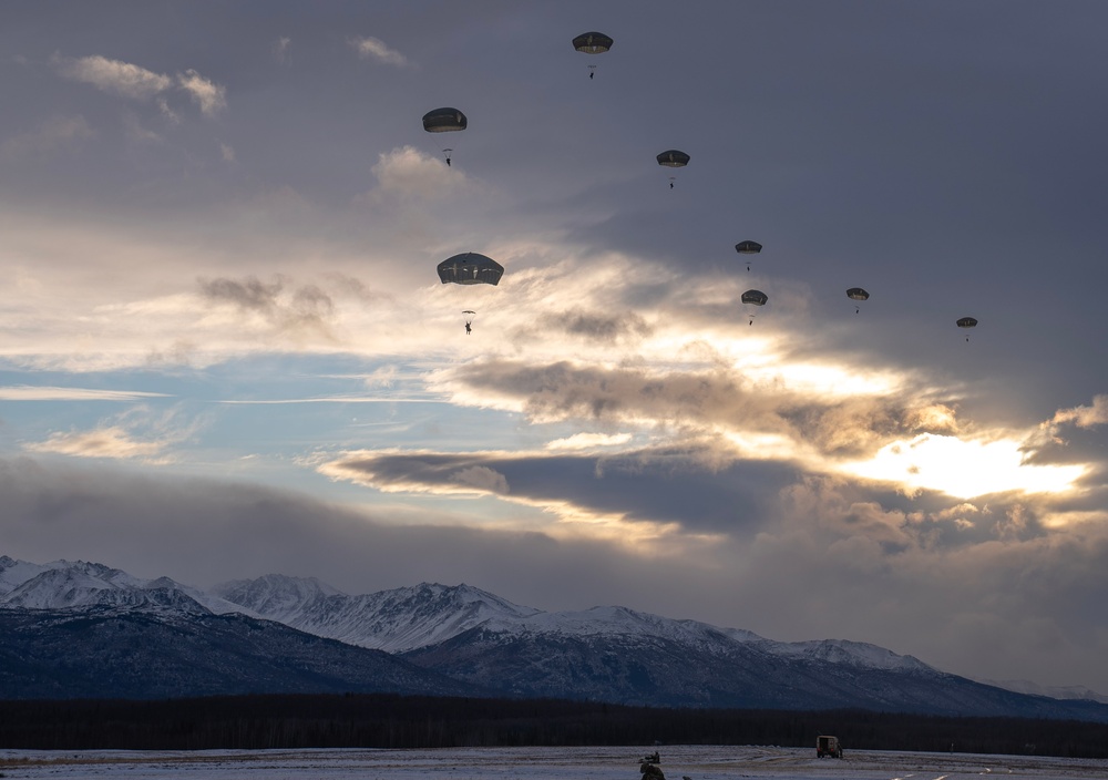 2nd Infantry Brigade, 11th Airborne Division Soldiers conducted a winter jump into Malamute DZ.