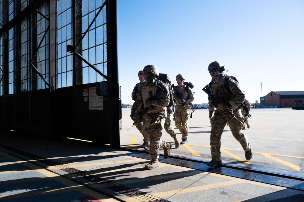 375th Air Mobility Wing conducts elite Warrior Challenge