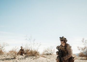V2/7 Marines conduct squad raids during regimental squad competition