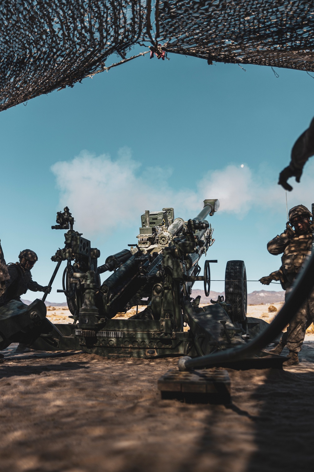 2/11 Marines fire M777 Howitzers during SLTE 0-25