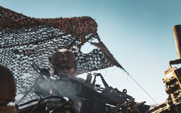 2/11 Marines fire M777 Howitzers during SLTE 0-25