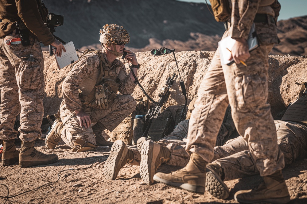 2/11 Marines fire M777 Howitzers during SLTE 0-25