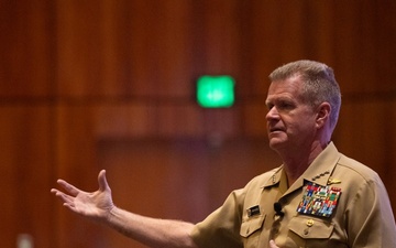 INDOPACOM Commander Visits NPS, Discusses Strategic Challenges, Technological Innovation