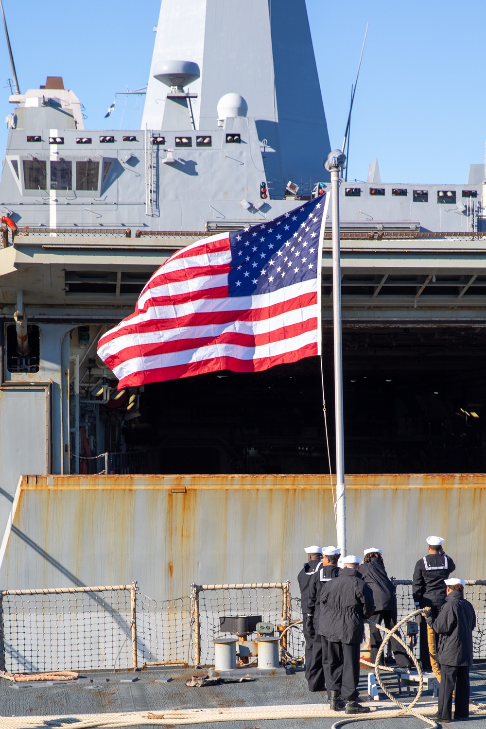 USS Cole Returns to Home Port