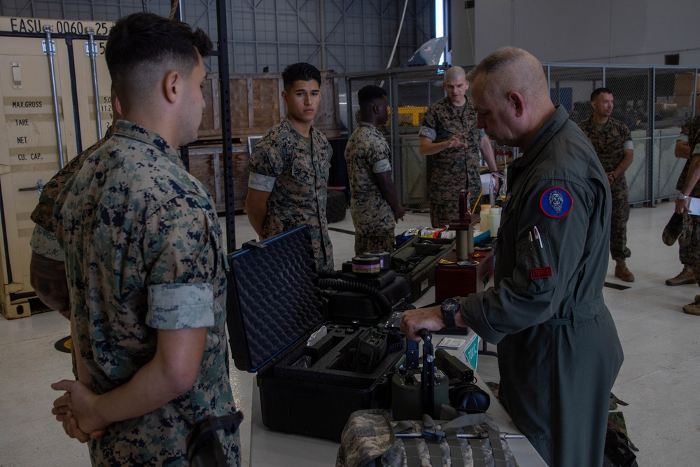 1st MAW CG visits MAG-24