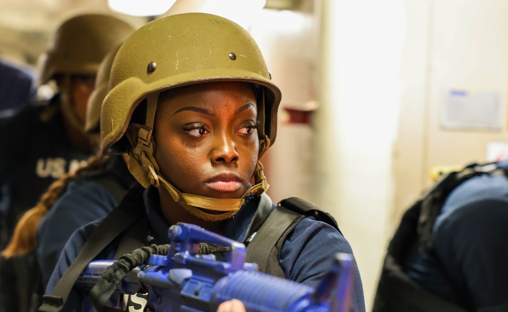 SRF-B Breech and Entry Training Aboard USS The Sullivans