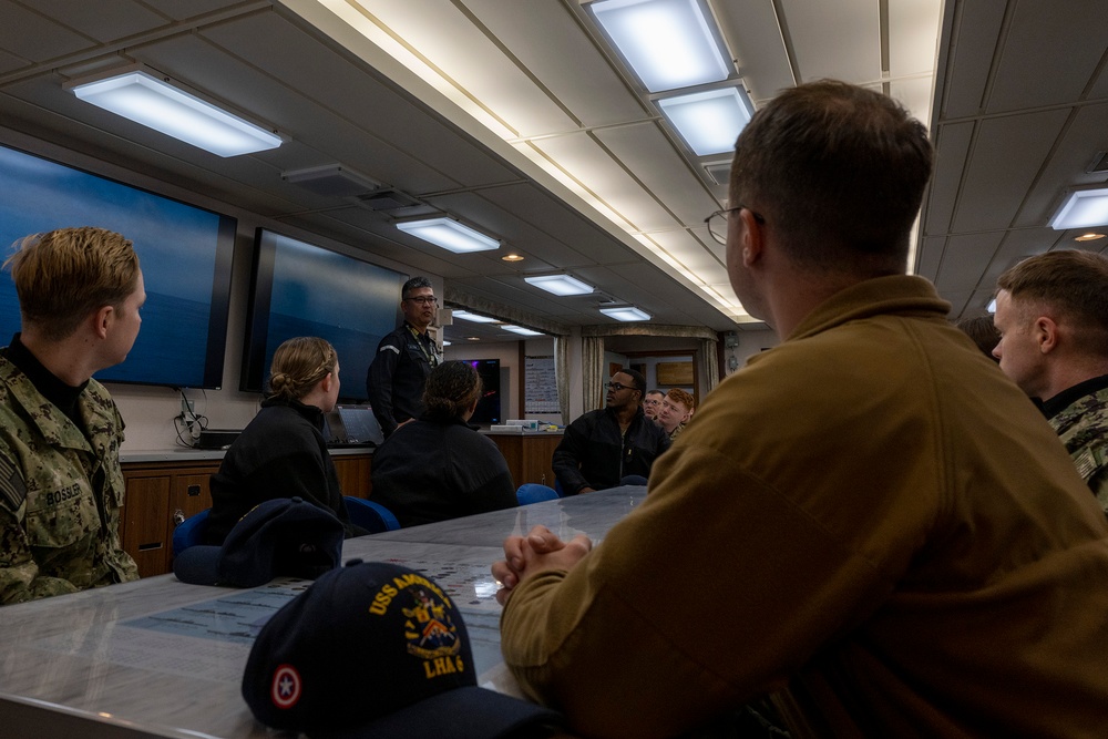 USS America (LHA 6) Visits JMSDF Haguro (DDG 180)