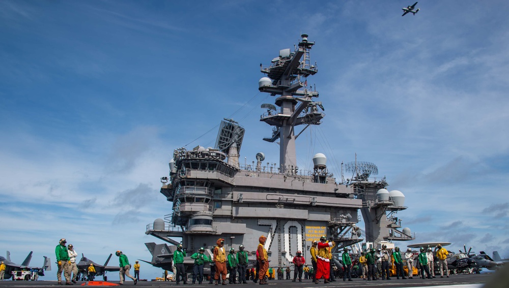 USS Carl Vinson (CVN) 70 Conducts Routine Flight Operations in the South China Sea