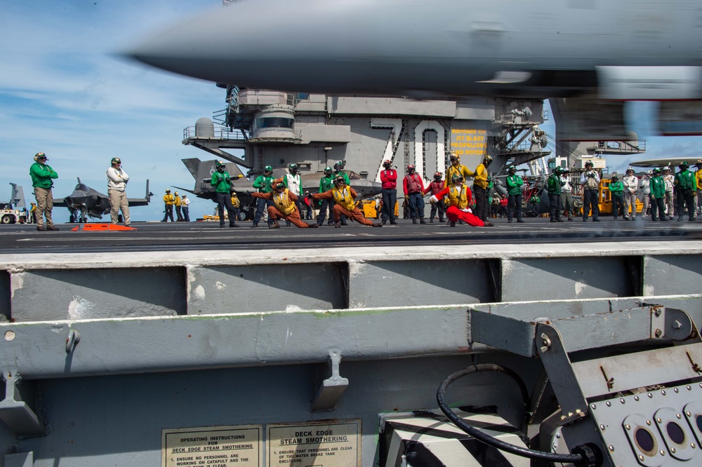 USS Carl Vinson (CVN) 70 Conducts Routine Flight Operations in the South China Sea